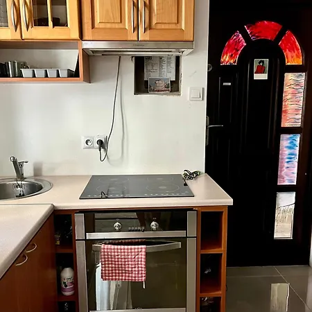 Apartment Art Center *